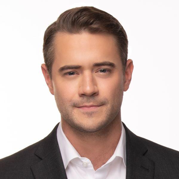 Tom  Hanson