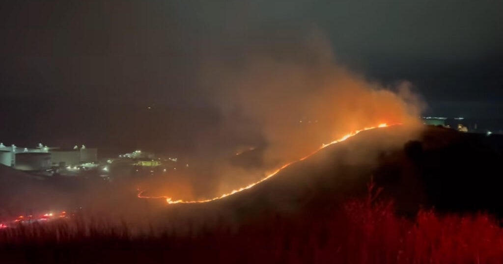 Early morning brush fire in Crockett contained; 6 acres burned 